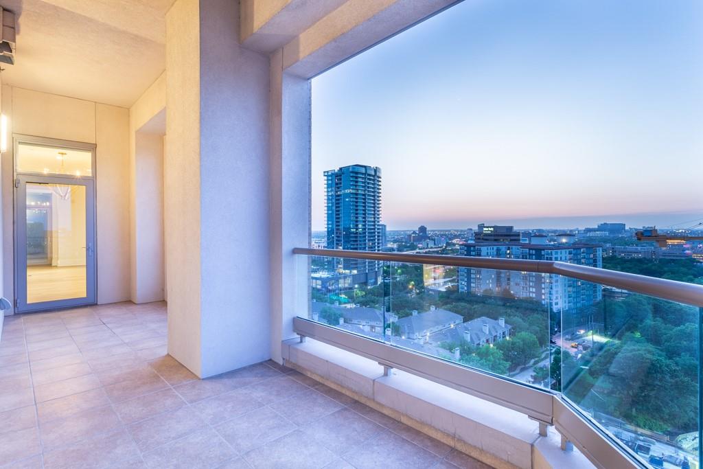 Stoneleigh Residences - Residential