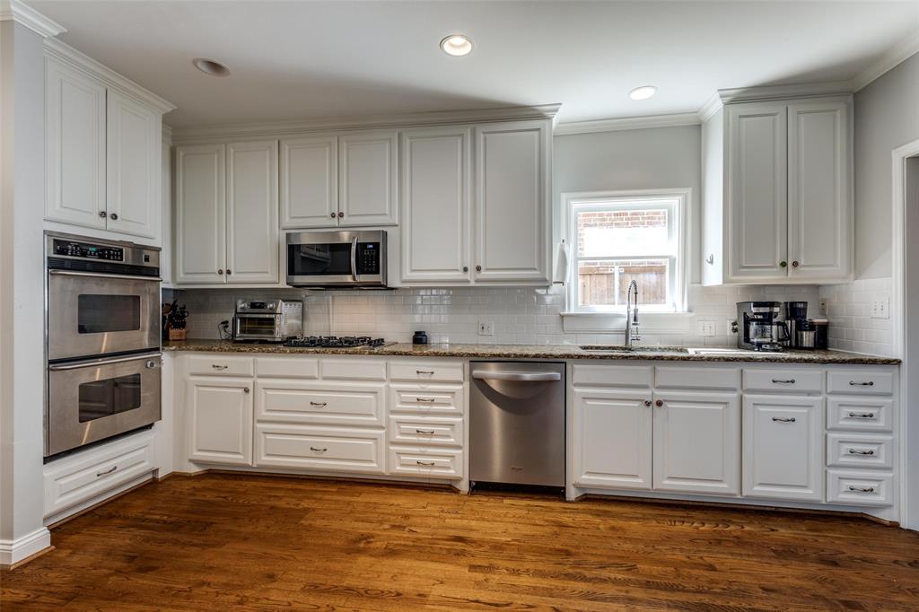 Thackeray Place - Residential