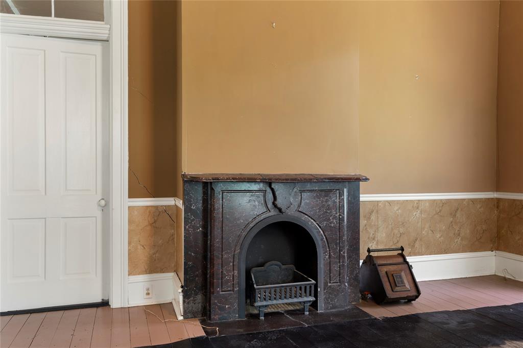 City Bl 4993 - Residential