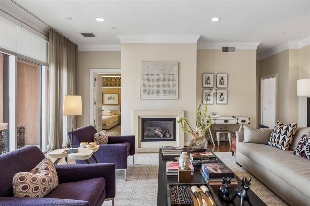 PLAZA AT TURTLE CREEK RES PH 2 - Residential