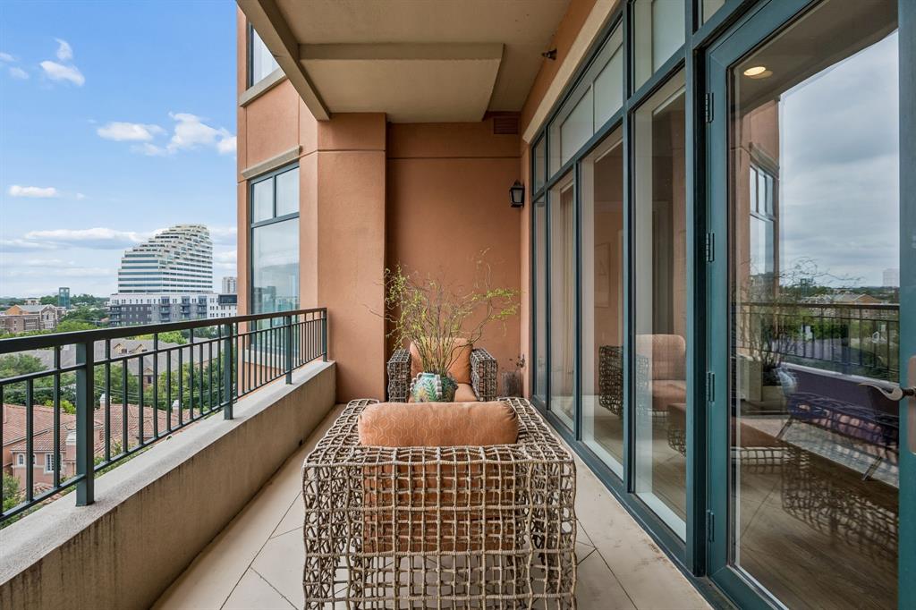 PLAZA AT TURTLE CREEK RES PH 2 - Residential