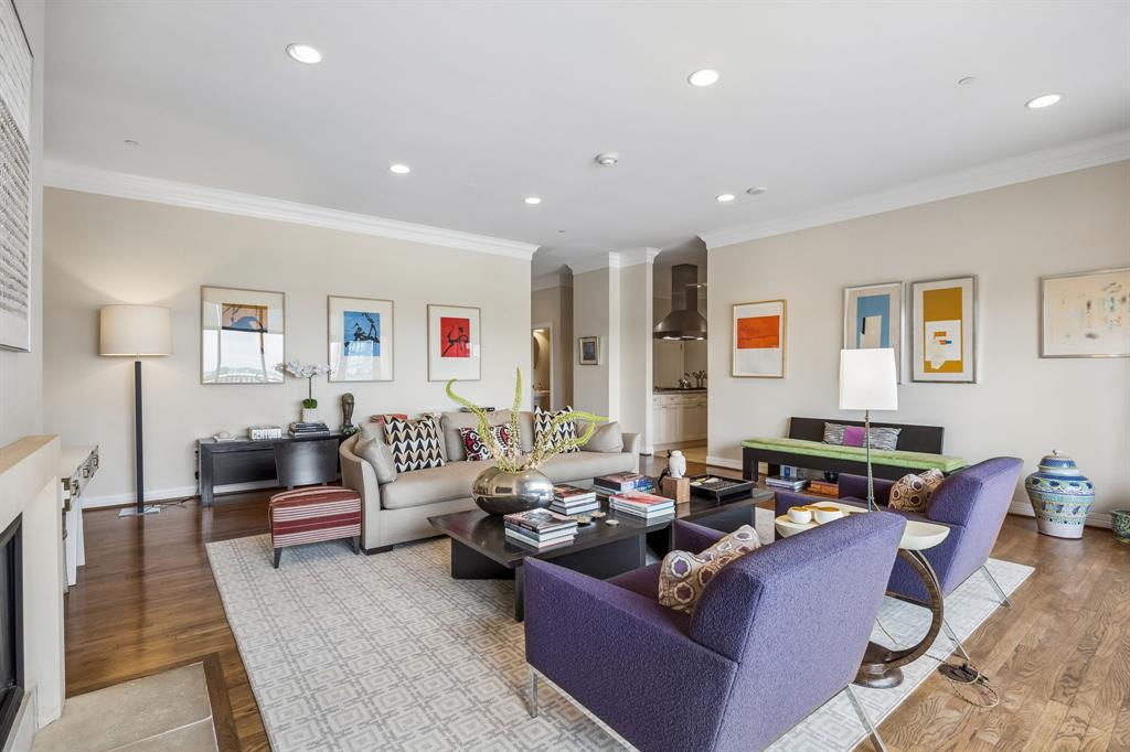 PLAZA AT TURTLE CREEK RES PH 2 - Residential