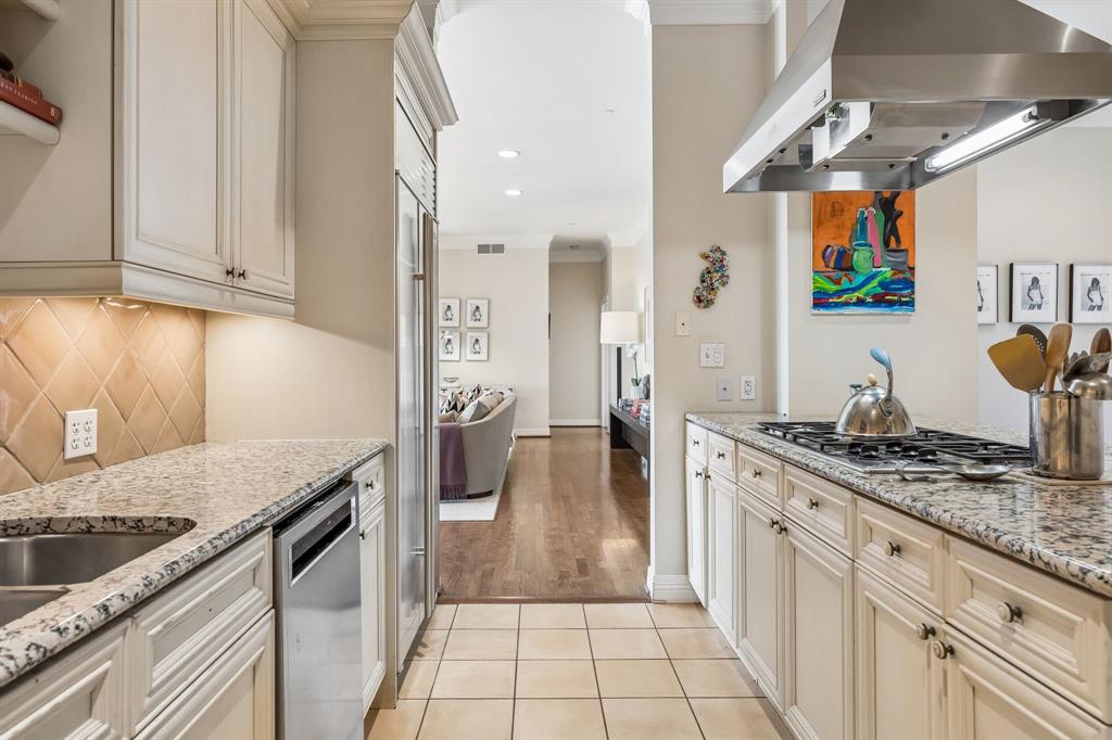 PLAZA AT TURTLE CREEK RES PH 2 - Residential