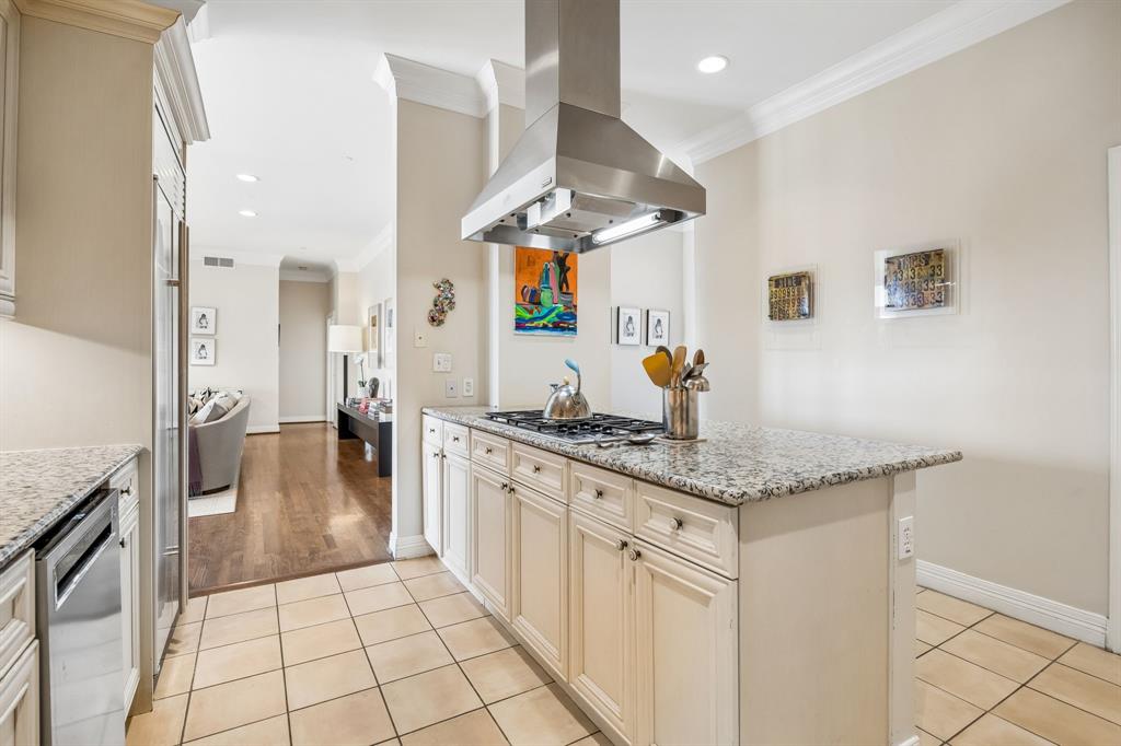 PLAZA AT TURTLE CREEK RES PH 2 - Residential