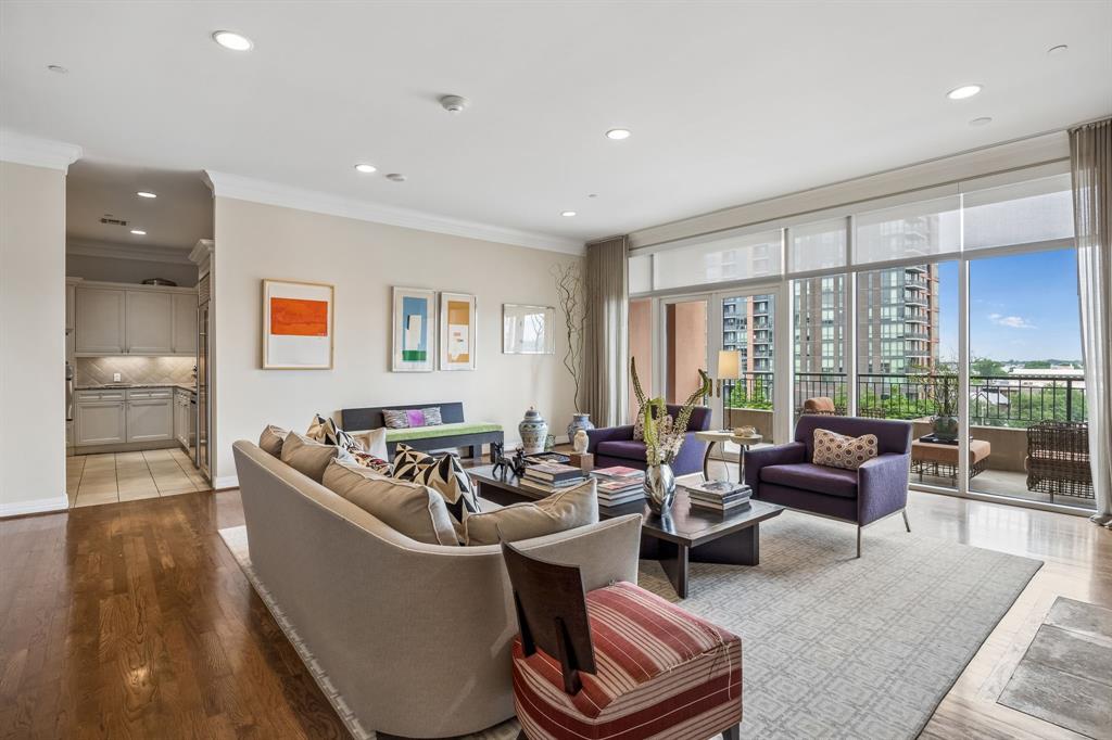 PLAZA AT TURTLE CREEK RES PH 2 - Residential