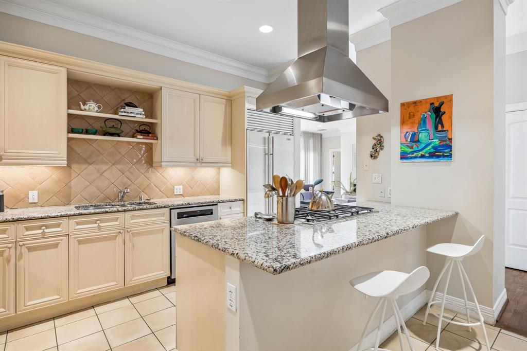 PLAZA AT TURTLE CREEK RES PH 2 - Residential
