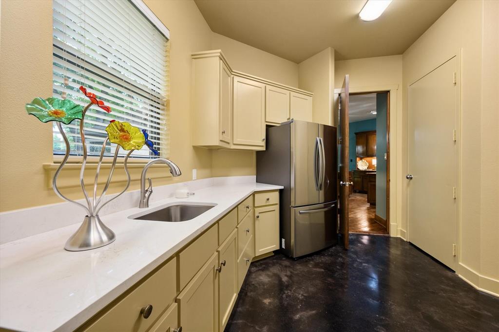 Estates of Creekwood - Residential