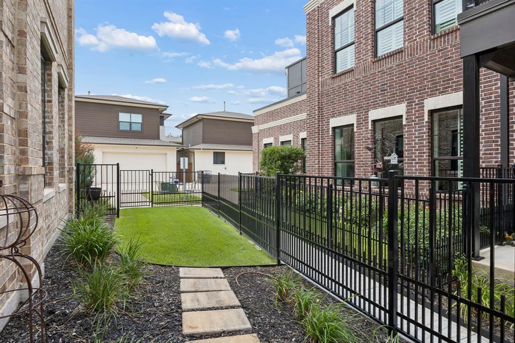 The Parkland - Residential