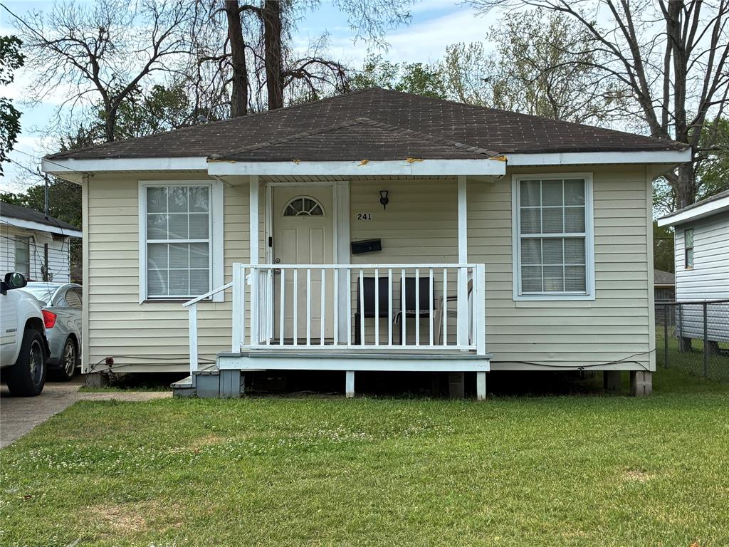 This home is a great investment. This 3-bedroom 2 bath home already have a tenant.  Home property is to be sold only in a package with 2712 Ashton St, 1435 Natalie St, and 3014 Desoto.  Please do not disturb the tenant.