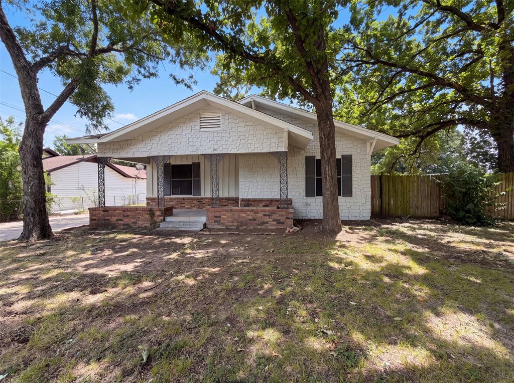 Older home that has been completely remodeled in the last few months. New kitchen, new bathroom, new flooring and new texture and paint all throughout the house. Too much to list. Must see to appreciate. Convenient access to highway 114 and quick access to schools and downtown. Great starter home or excellent or investment property. This home has been virtually staged to illustrate its potential.. Home comes with a 100-Day Home Warranty and a 7-Day Home Test Drive to move in 7 days early for free