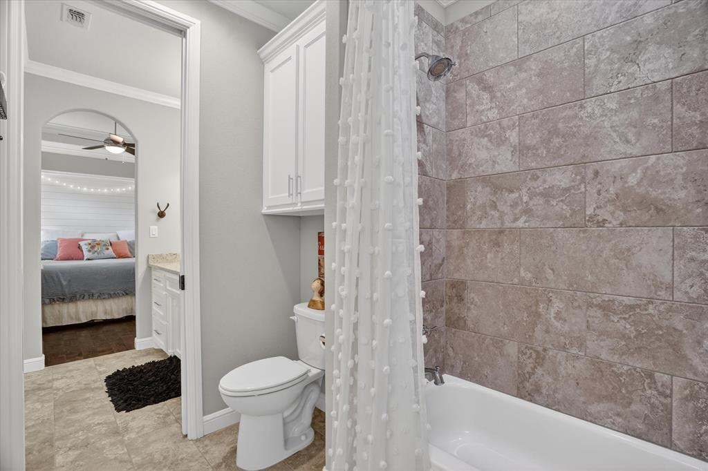 Pecan Plantation- The Landings - Residential