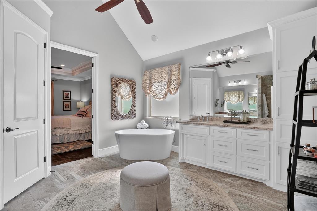 Pecan Plantation- The Landings - Residential