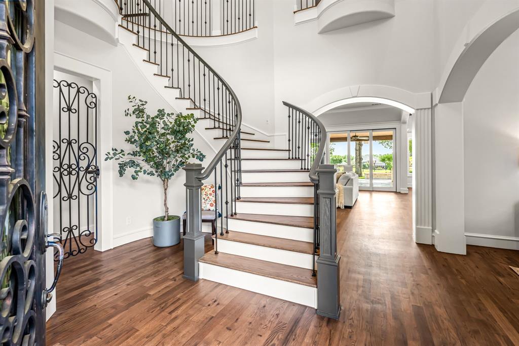The Knoll - Residential