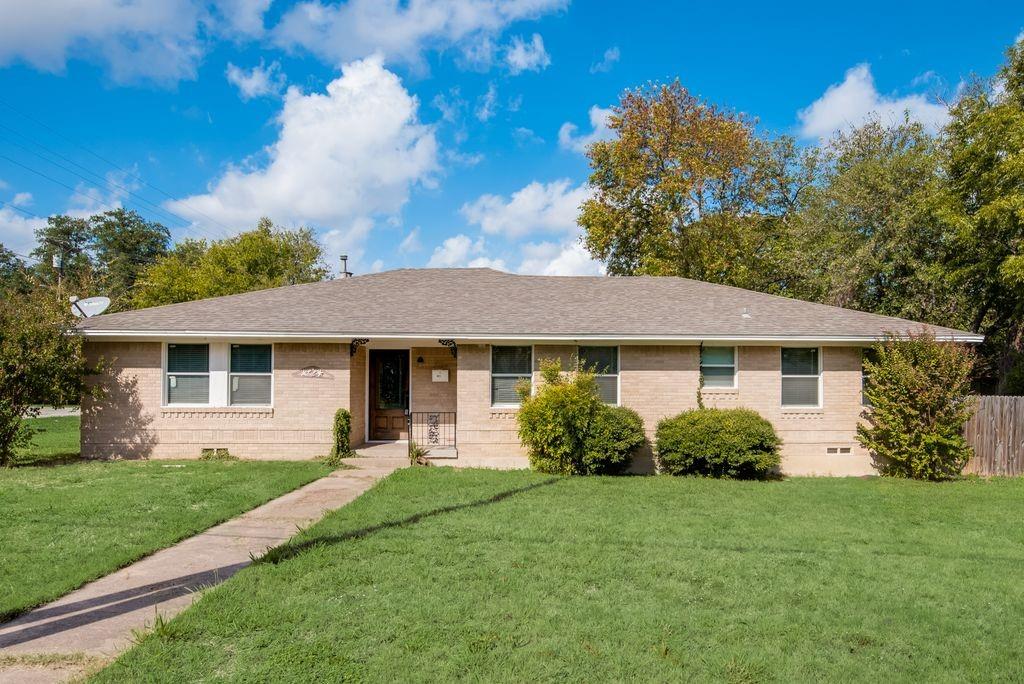 This spacious and well-maintained home is located in a desirable neighborhood in Desoto, TX. It features 3 large bedrooms, 2 full baths, and over 1,900 square feet of living space. The interior of the home is highlighted by neutral paint and a spacious layout. The master suite has a walk-in closet and a private bathroom with a separate tub and shower. The other two bedrooms are also spacious and share a full bath. The heart of the home is the open concept family room and kitchen. The family room features a fireplace and plenty of space to relax and entertain. The kitchen has stainless steel appliances and granite countertops. Outside, the home has a large backyard with a patio, perfect for enjoying the outdoors. Check me out right away, wont last long!