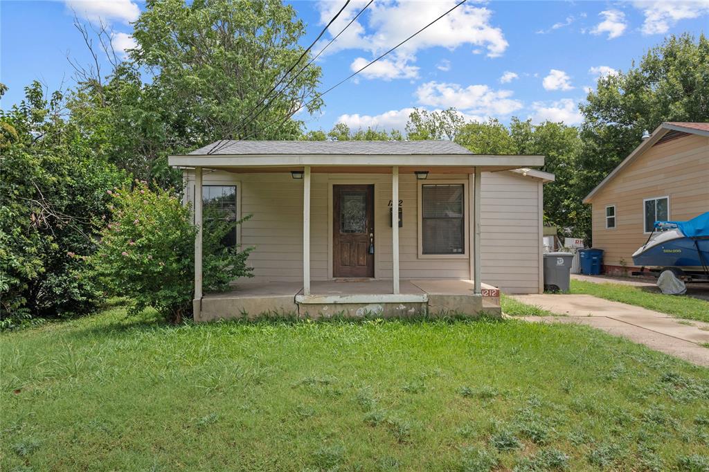 Bluebonnet Lawn - Residential