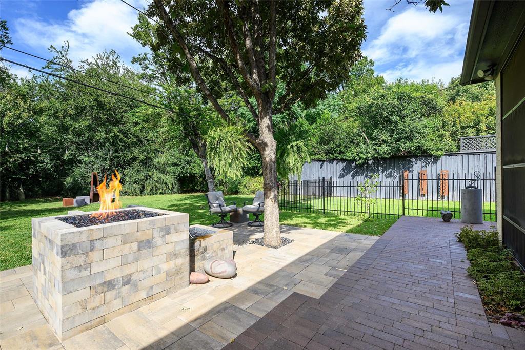 Walnut Hill Park - Residential