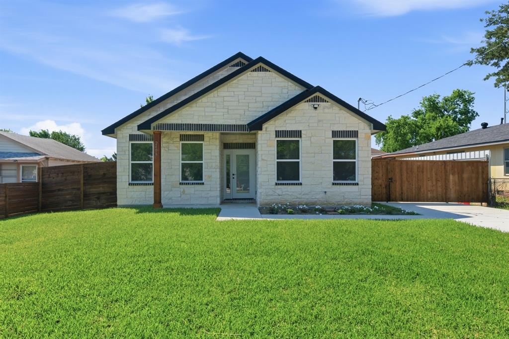 Home qualifies for 0% down with preferred lender. Well-located Dallas home with strong accessibility and convenience! Just minutes from the University of North Texas and with easy access to major highways, this property offers a quick commute to Downtown Dallas and surrounding areas. Featuring a functional layout with great potential for personalization or investment. Close to shopping, dining, schools, and everyday essentials. Ideal for first-time buyers or investors looking for a centrally located opportunity.