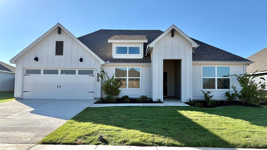 D.R. Horton America's Builder is now selling in the new phase at Sandstone Estates, in Granbury ISD! A fabulous new gated community offering captivating floorplans packed with a host of included features and high-end finishes designed for every stage of life!! Stunning Single Story 4-bedroom Griffin Floorplan-Elevation F. Complete and Move-in Ready! Open concept Living, Dining and large Chef's Kitchen in the heart of the Home with big Island, Granite Countertops, cabinet hardware, pendant lights, undercabinet lights, tiled backsplash, Stainless Steel Appliances, gas range, and walk-in Pantry. Spacious Living and large Primary Bedroom at the rear of the Home with Quartz Countertops, 5-foot oversized Shower and Walk-in Closet. Designer pkg including quartz Countertops in secondary bath, tiled Entry, Halls, Living, Dining and Wet areas plus Home is Connected Smart Home Technology. Covered back Patio, partial guttering, Garage Door Opener, 6-foot fenced Backyard, Landscaping pkg, Sprinkler System and more! Don't miss your chance to live in a luxurious gated community with a strong sense of community and convenient access to all that Granbury has to offer.
