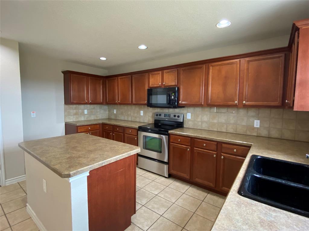 Amber Trails Fort Worth - Residential
