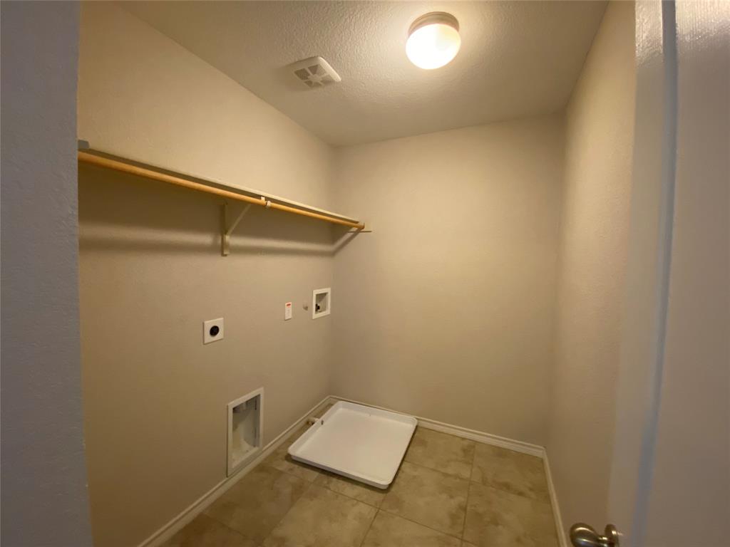 Amber Trails Fort Worth - Residential