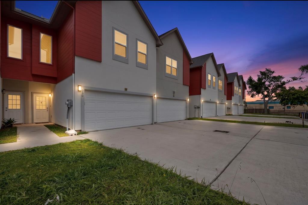Nestled in the quaint town of Seagoville, where the city of Dallas is close enough for work and play, and home is enveloped in a town that offers a laid back small town feel.   This spacious 3-bedroom, 2.5 bath townhome offers the perfect blend of modern living and effortless entertaining.  Enjoy spacious bedrooms, ample parking and a private backyard, perfect for summer bbqs, all in a townhome community where neighbors can become life-long friends.   Schedule your showing today!