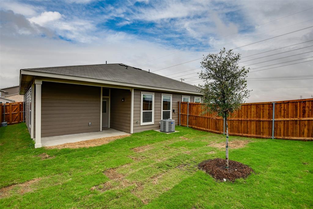 HERITAGE HILLS ESTS - Residential Lease