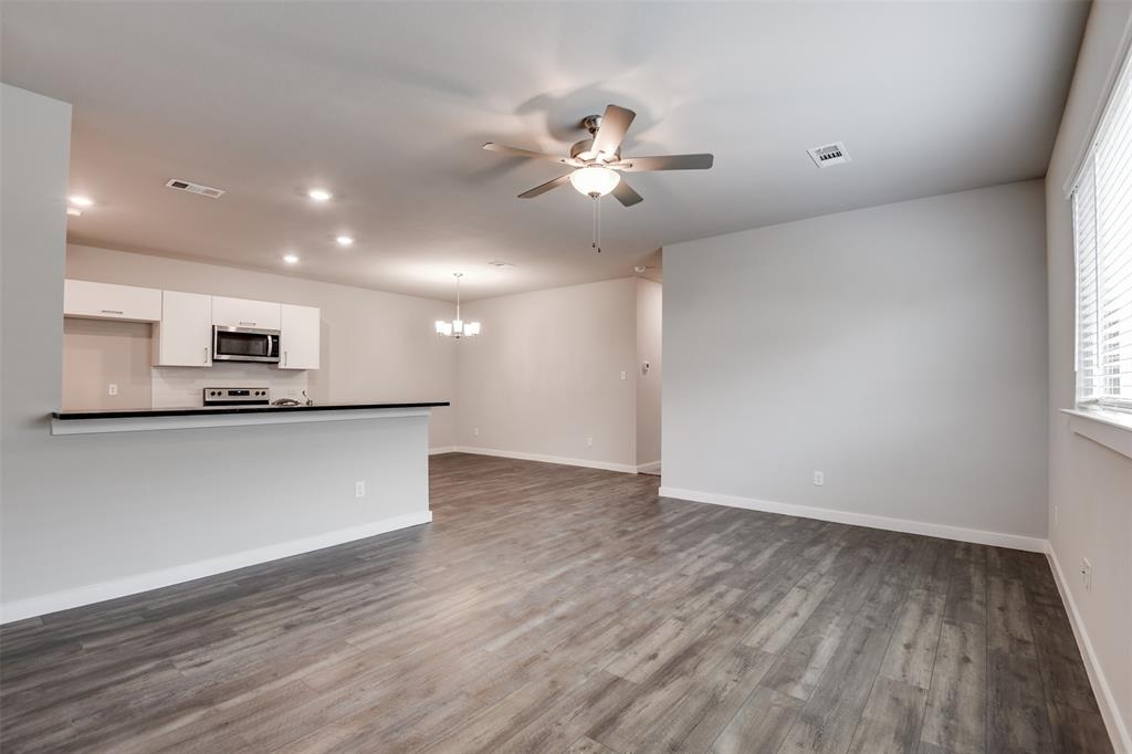 HERITAGE HILLS ESTS - Residential Lease