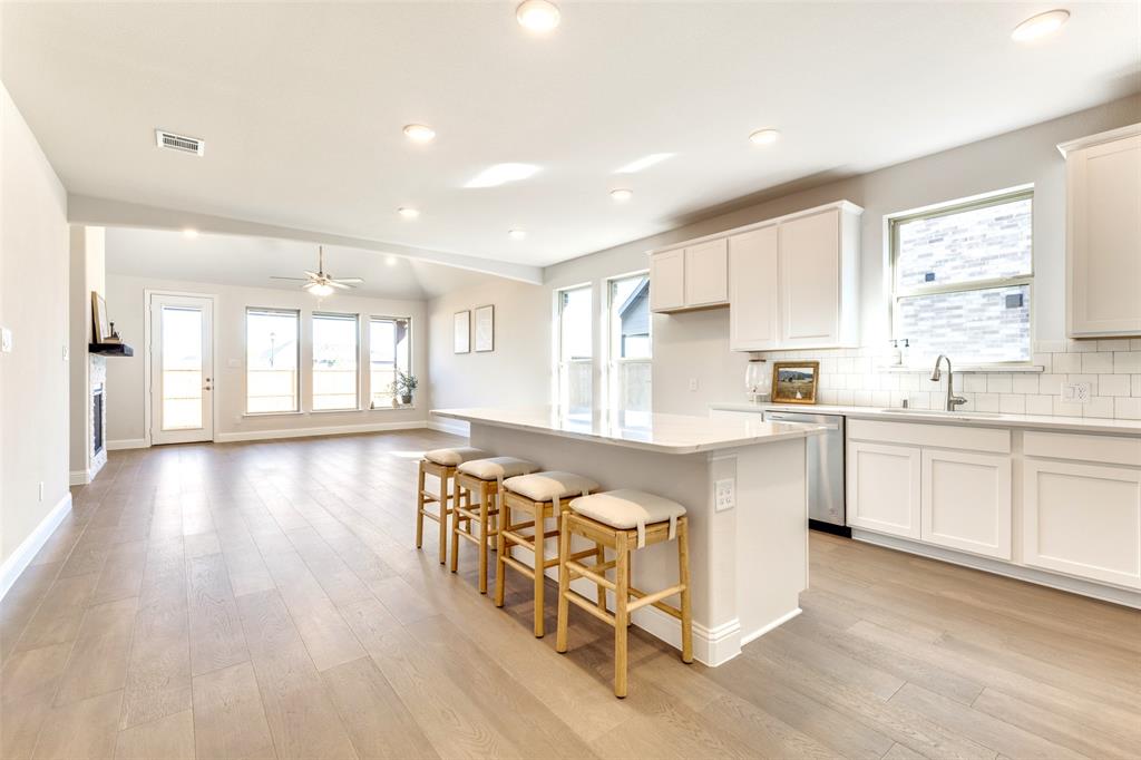Dove Creek - Residential Lease