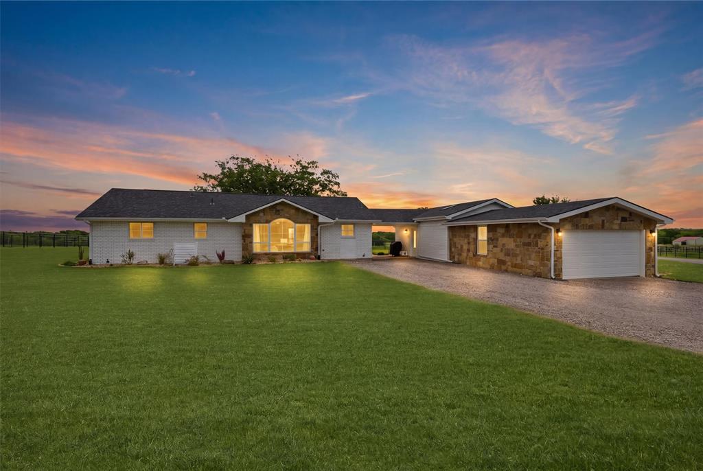 Henderson J C A-G1541 - Residential