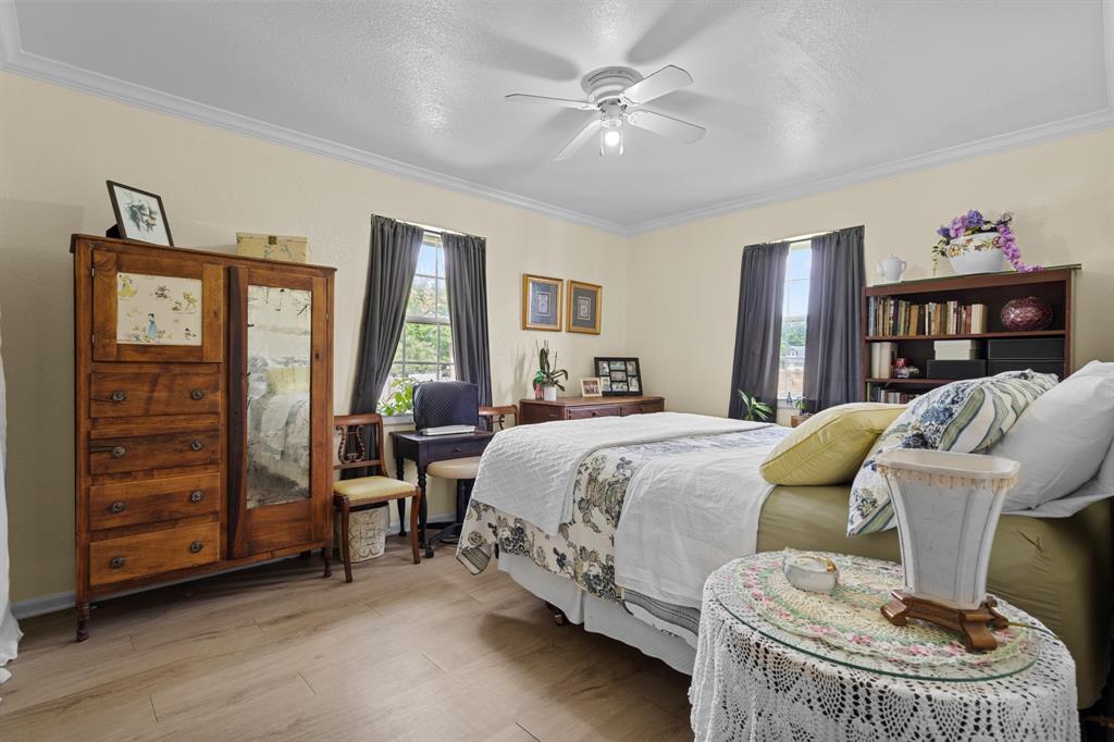 Crestview Add - Residential