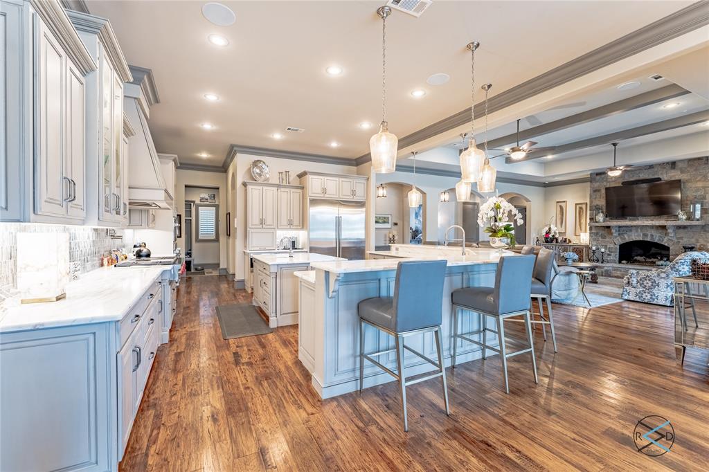 Pinnacle Club - Residential