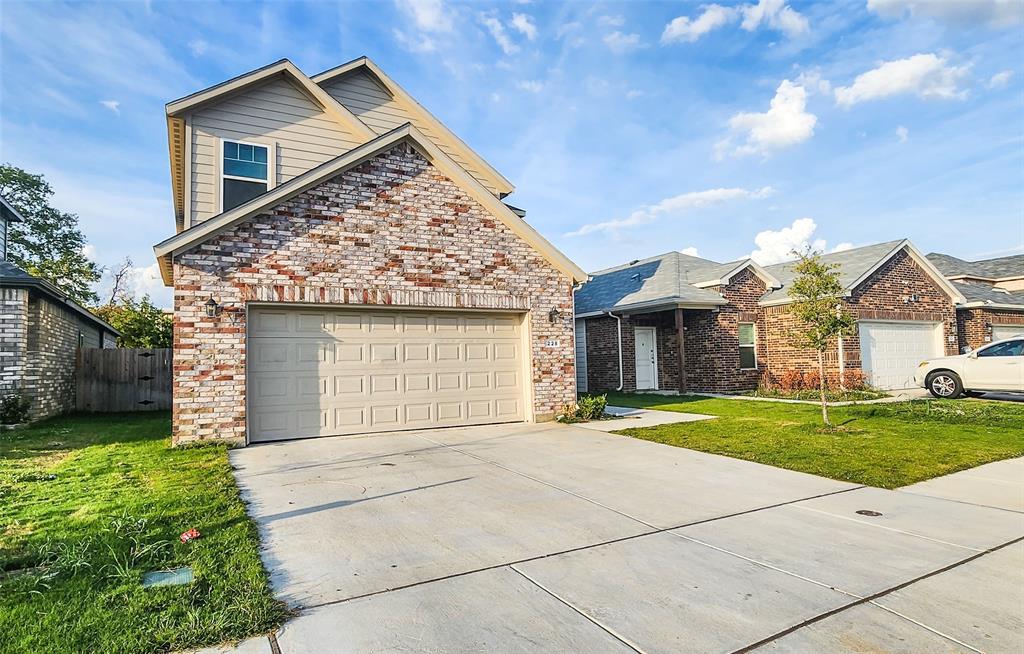 Crescent Heights - Residential Lease