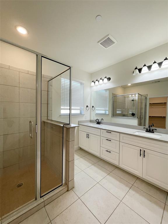 Wade Settlement Ph One - Residential Lease