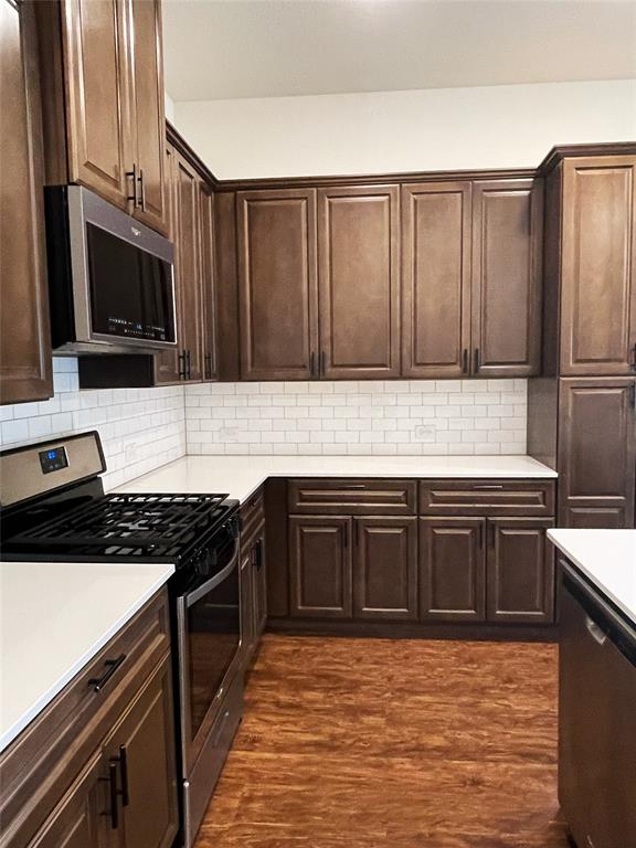Wade Settlement Ph One - Residential Lease