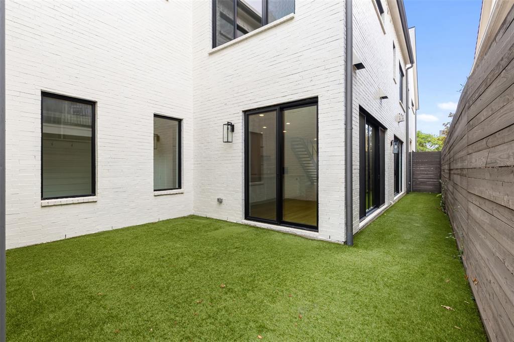 Wesley Flace Add - Residential