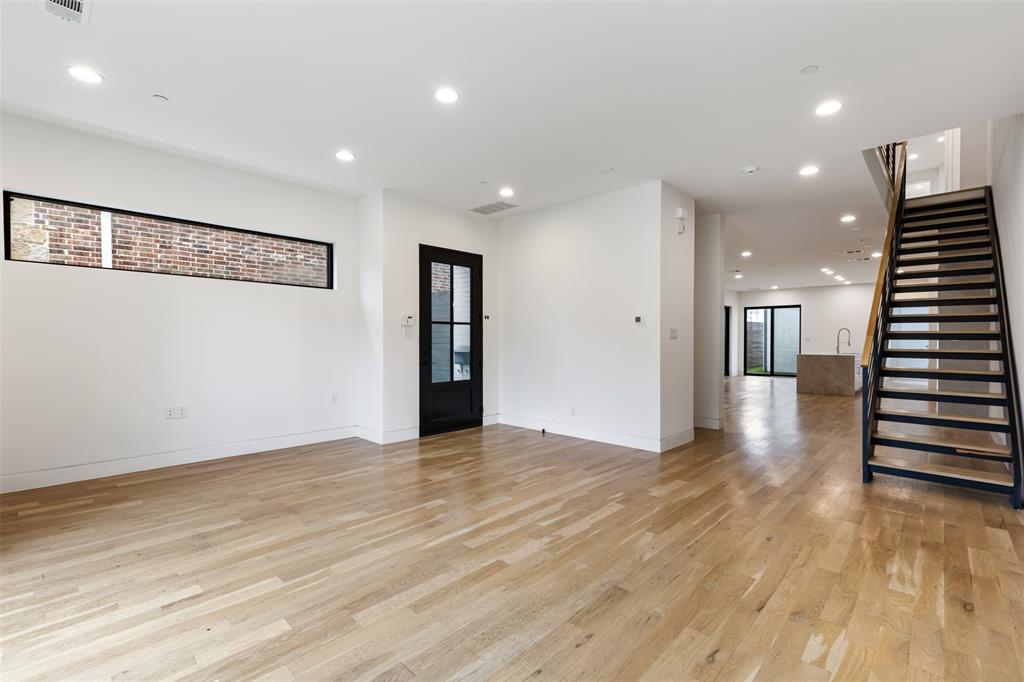 Wesley Flace Add - Residential