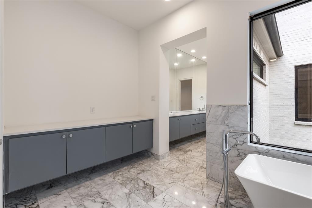 Wesley Flace Add - Residential