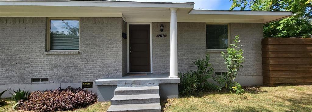 Investment Opportunity in a Prime North Dallas Location!
Excellent opportunity to own an income-producing duplex in a high-demand rental area of North Texas. The property is currently occupied with long-term tenants in place, providing immediate and stable rental income. Conveniently located near major highways, shopping, dining, and employment centers, this property benefits from strong surrounding growth and ongoing area activity. Ideal for investors seeking a long-term investment upside in a well-located Dallas submarket.