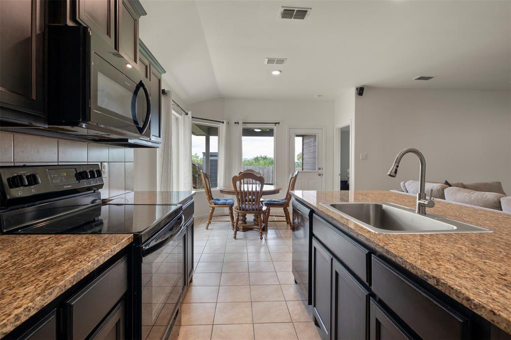 Trinity Oaks - Residential
