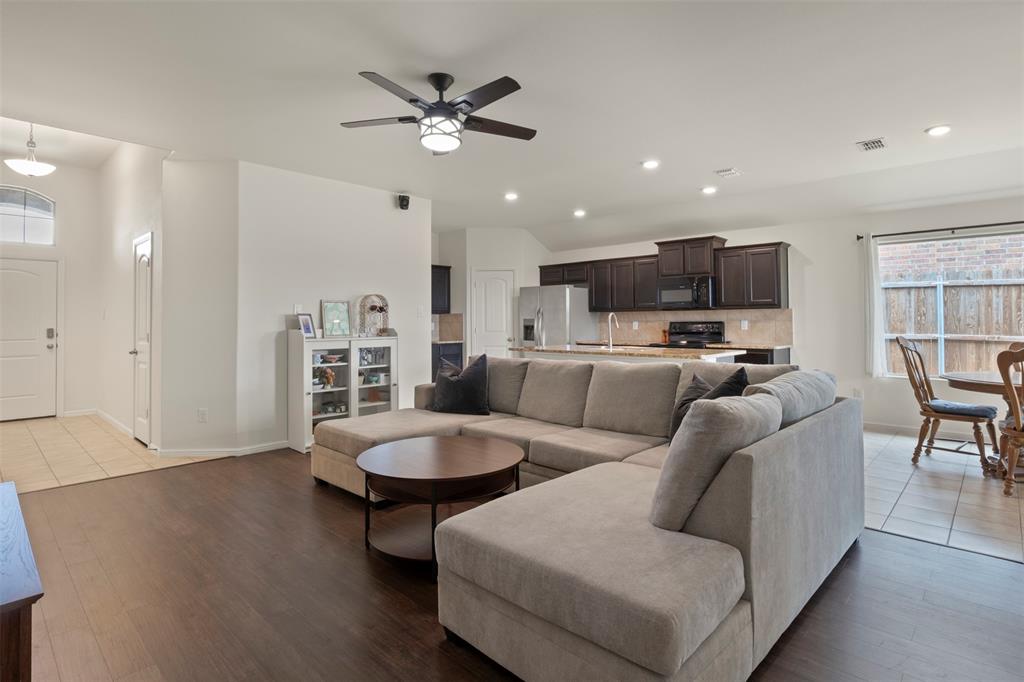 Trinity Oaks - Residential
