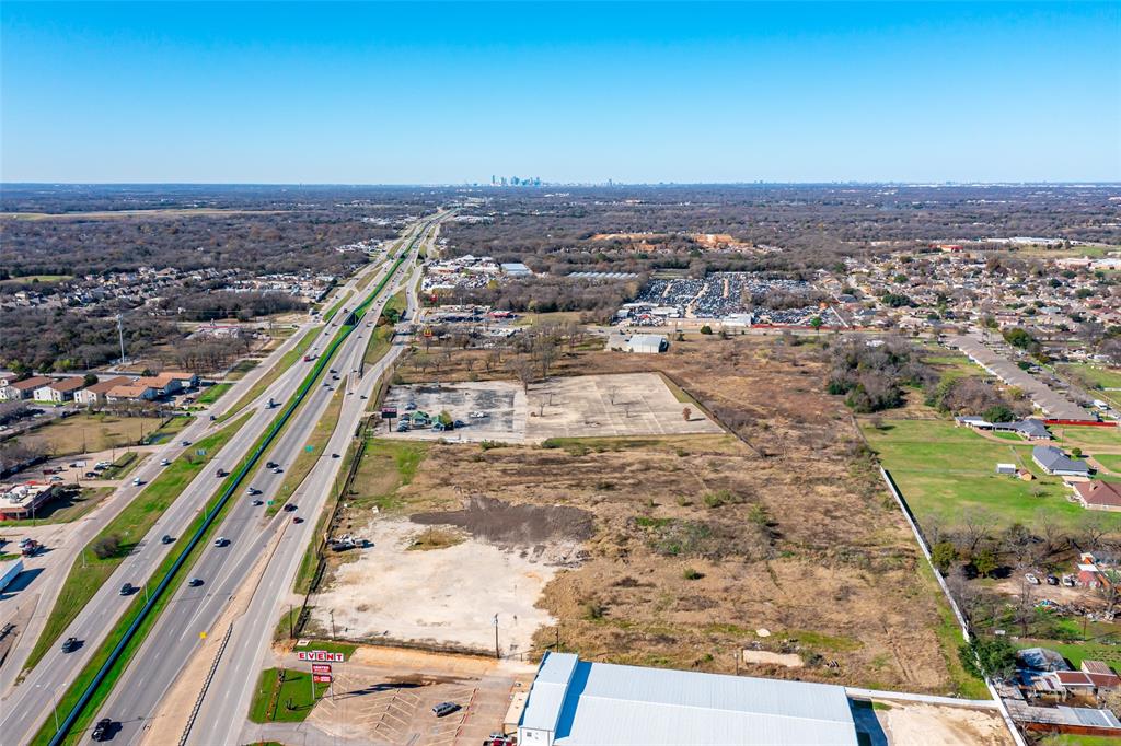 Dallas - Land