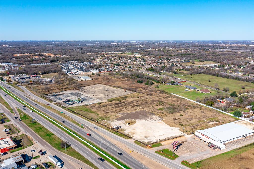Dallas - Land