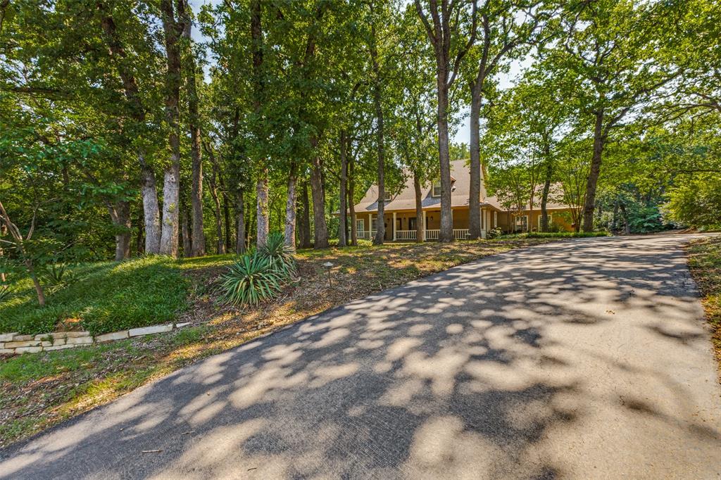Emerald Sound At Lake Lewisvil - Residential