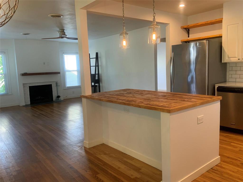 West Ft Worth Land Co - Residential Lease