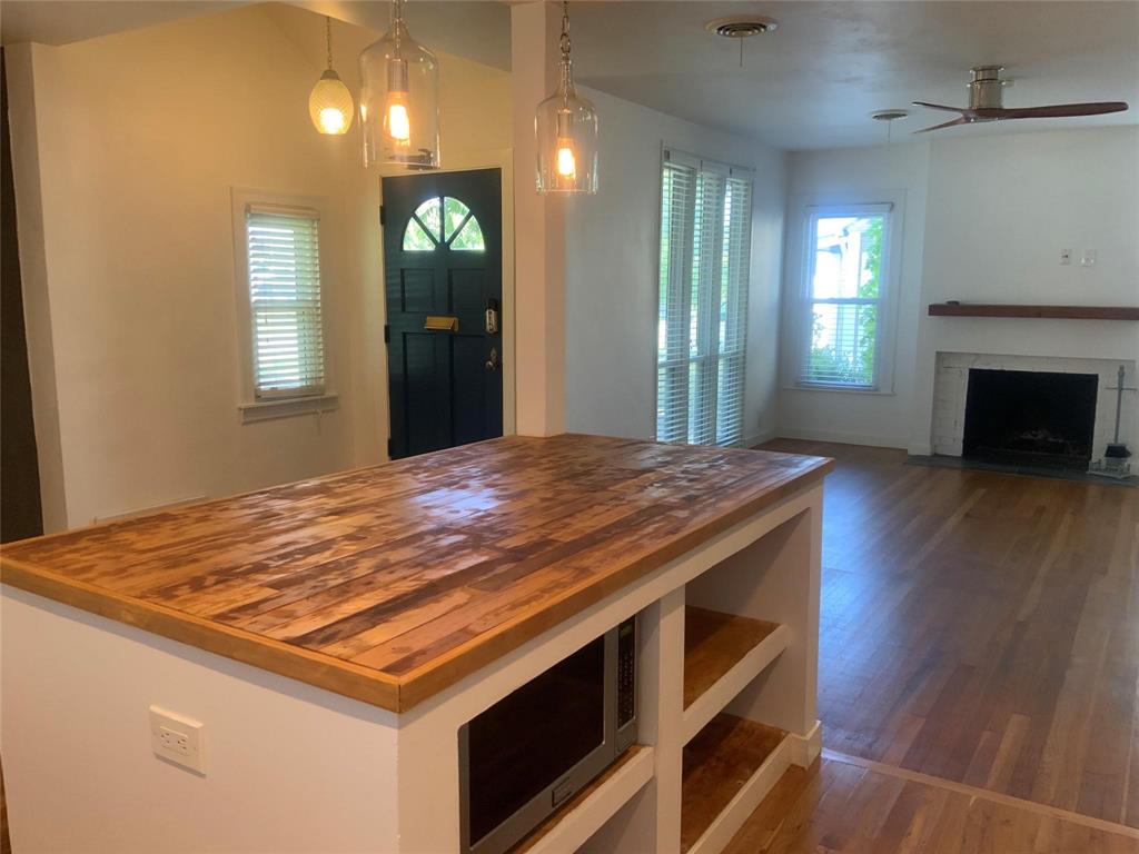 West Ft Worth Land Co - Residential Lease