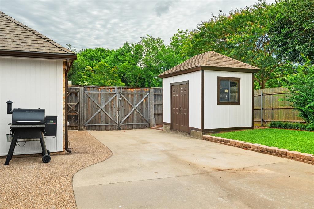 Parkway North - Residential