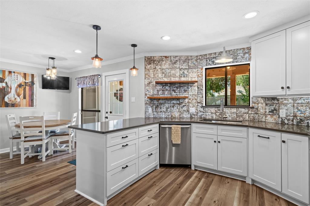 Parkway North - Residential