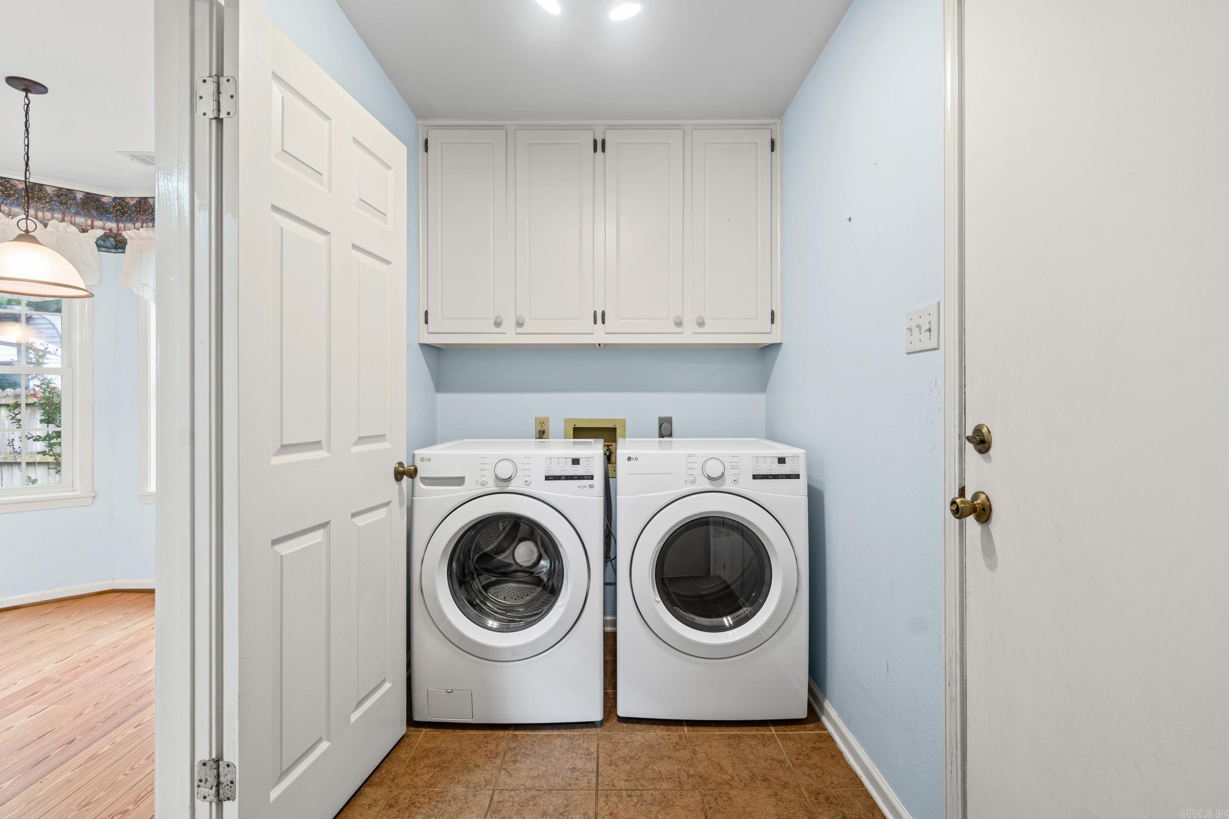 COLONY WEST S/D - Residential
