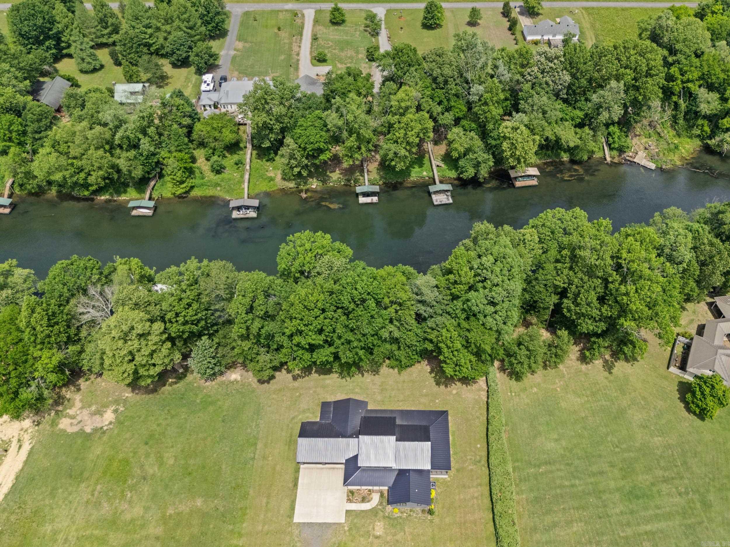 River Drive East Estate - Residential