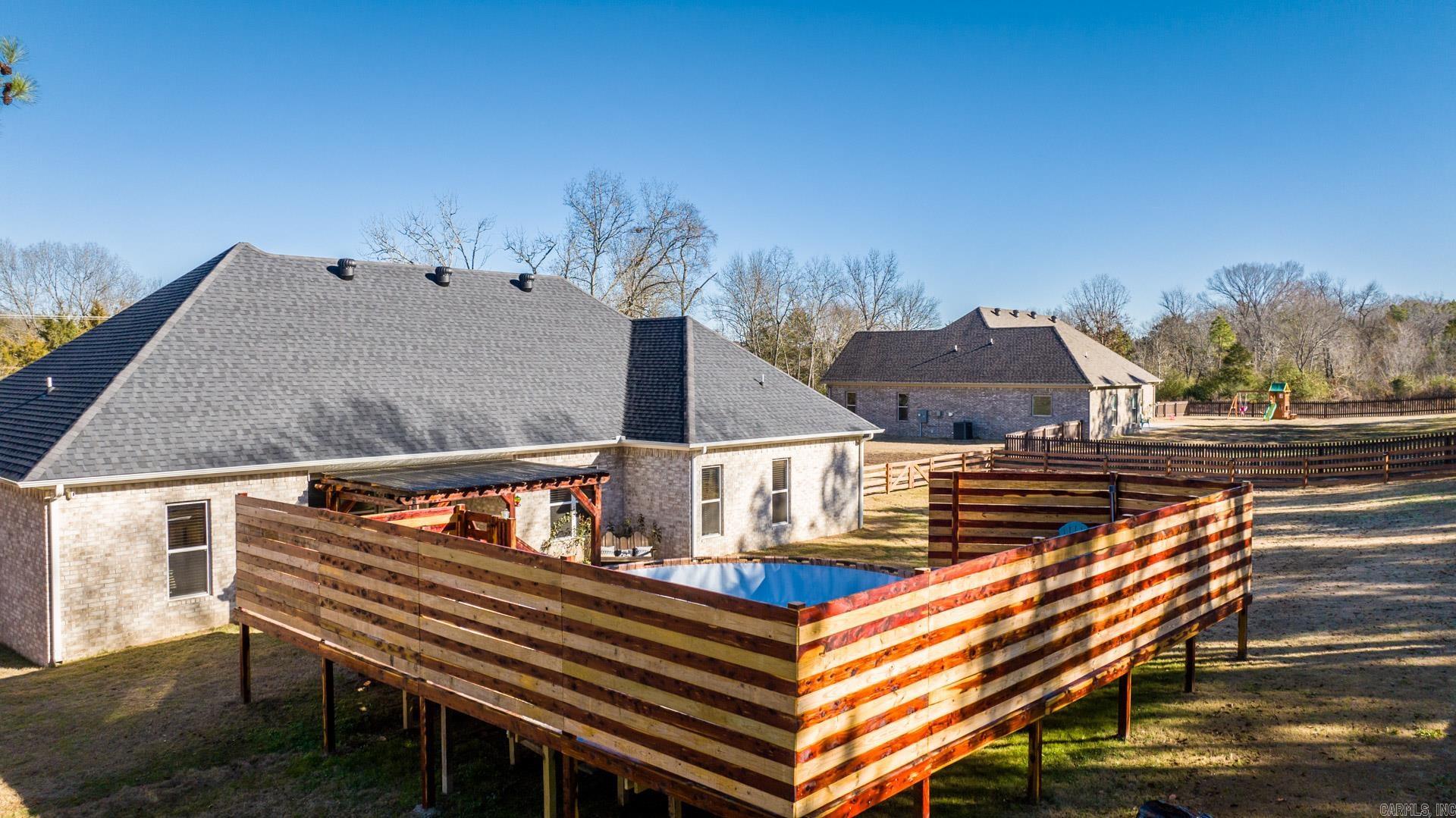 Metes & Bounds - Residential